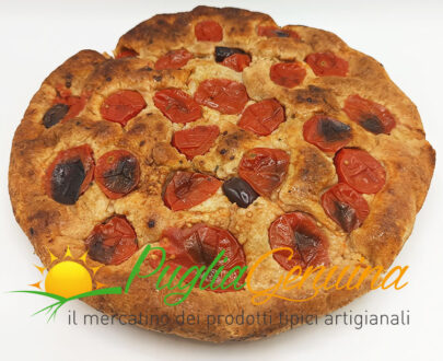 focaccia integrale con pomodoro fresco